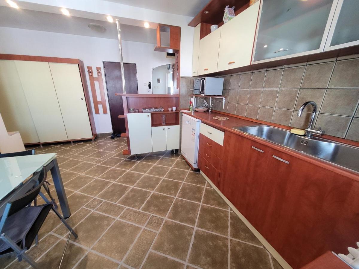 Quiet, Relaxing, Family Friendly Apartment