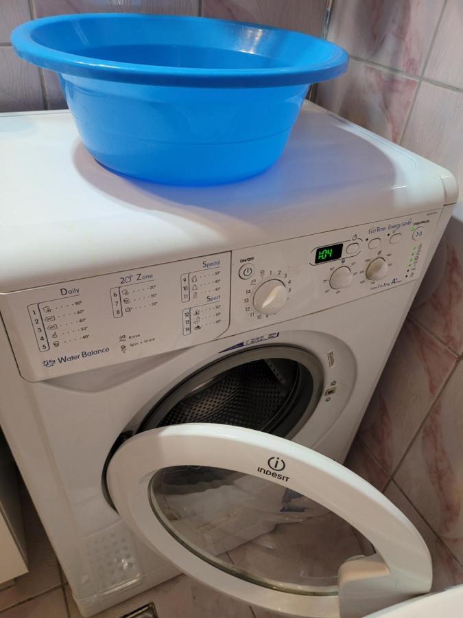 Quiet, Relaxing, Family Friendly Apartment Bucharest